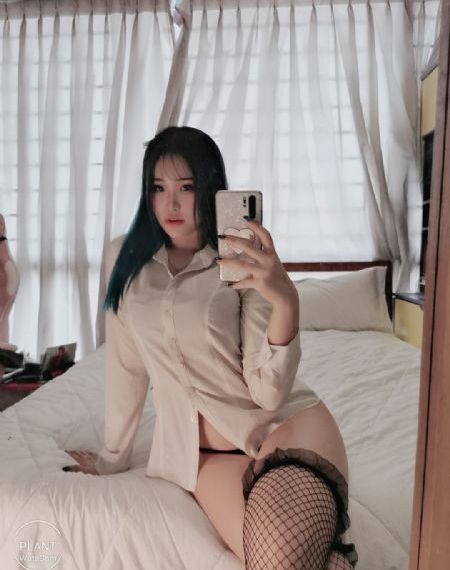 极品女勾搭老汉av
