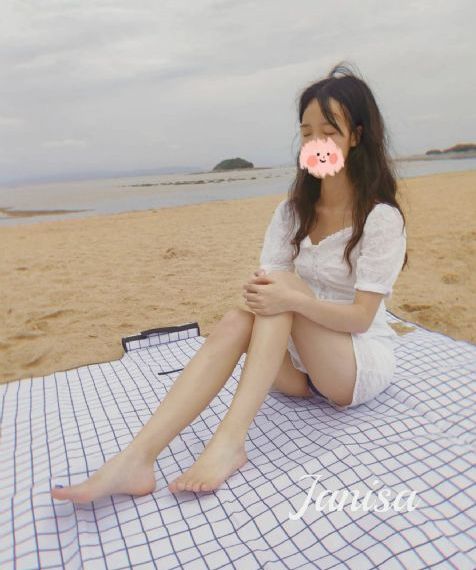 年轻的女教师2完整版